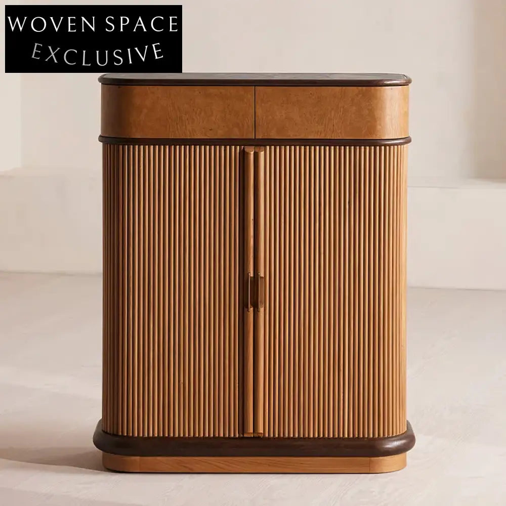 Stylish Solid Oak Wood 2-Door Sideboard TV Unit Hallway Storage Cabinet