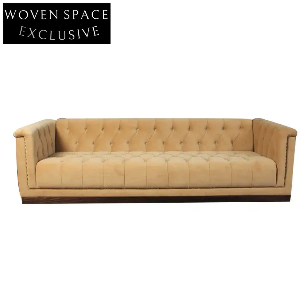 Luxurious Chesterfield Velvet Sofa Couch - Elegant Oak Wood Frame, 3-Seater