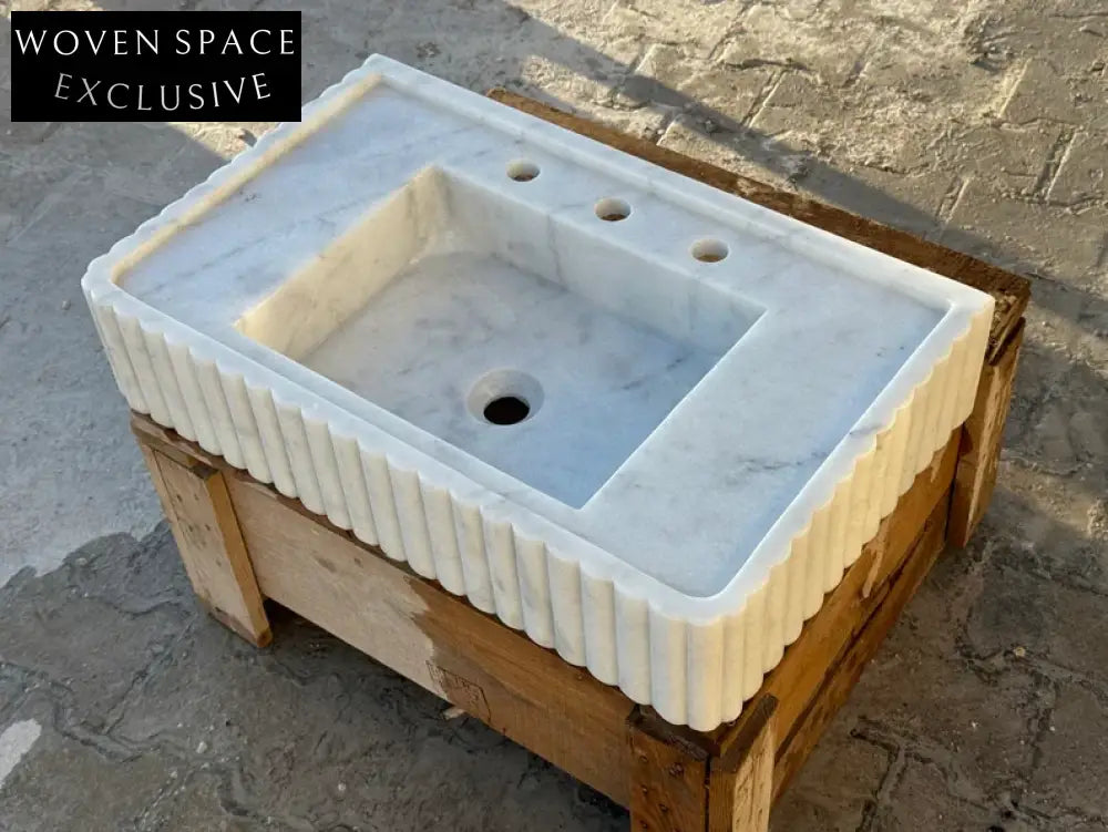 Venise Carrara Marble Sink with Ribbed Sides
