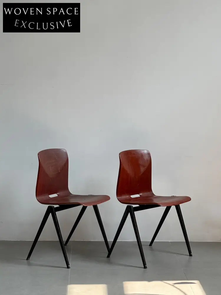 Vintage Dutch Classic Student Chair by Galvanitas S22