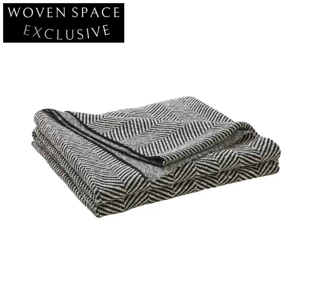 Weave Solano Throw - Onyx 