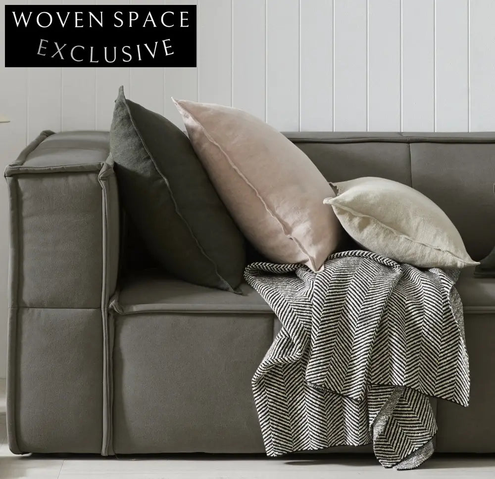 Weave Solano Throw - Onyx Throw