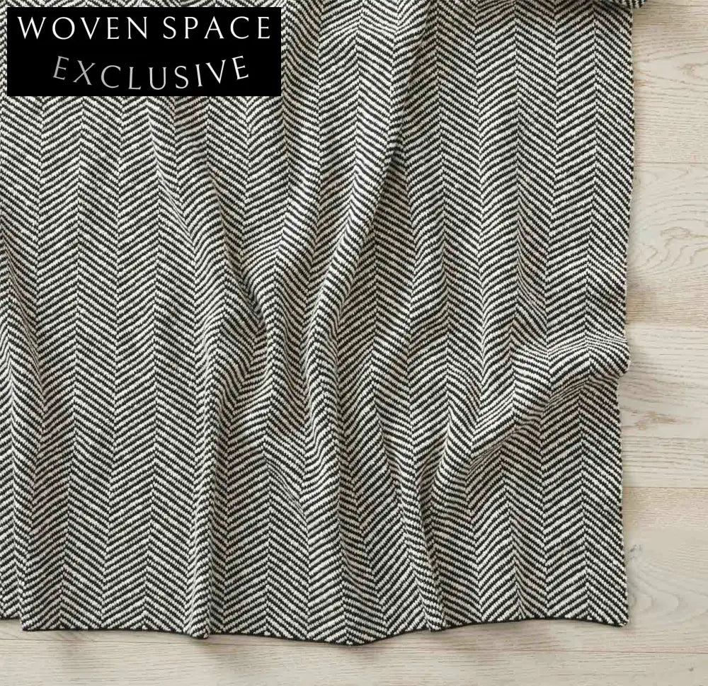 Weave Solano Throw - Onyx Throw