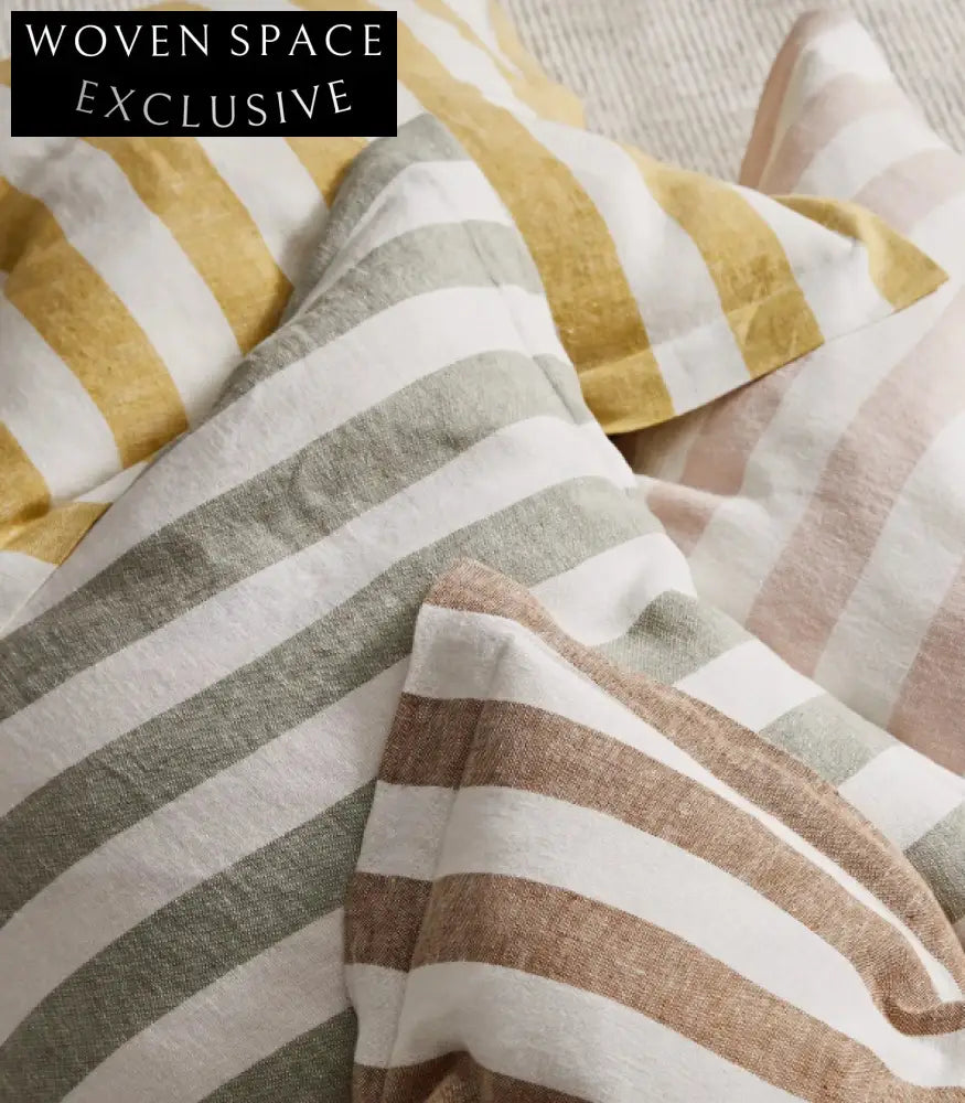 Weave Vito - Coral Cushion