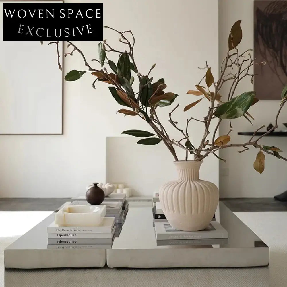 White Ceramic Hand-Painted Nordic Art Flower Vase for Modern Home Decor