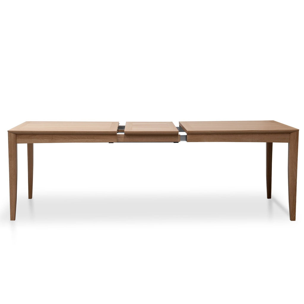 Oak 6-8 Extendable Dining Table - Natural