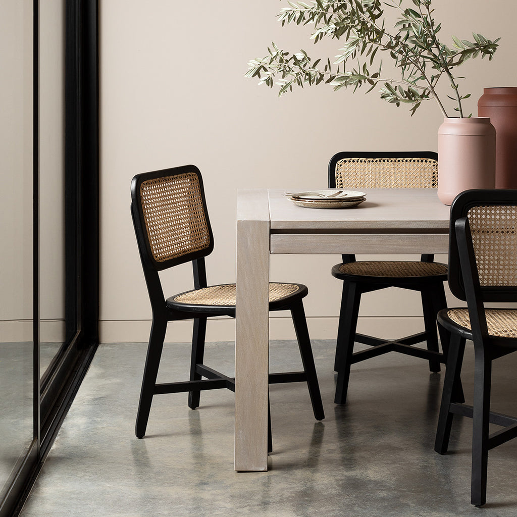 Selby Dining Table
