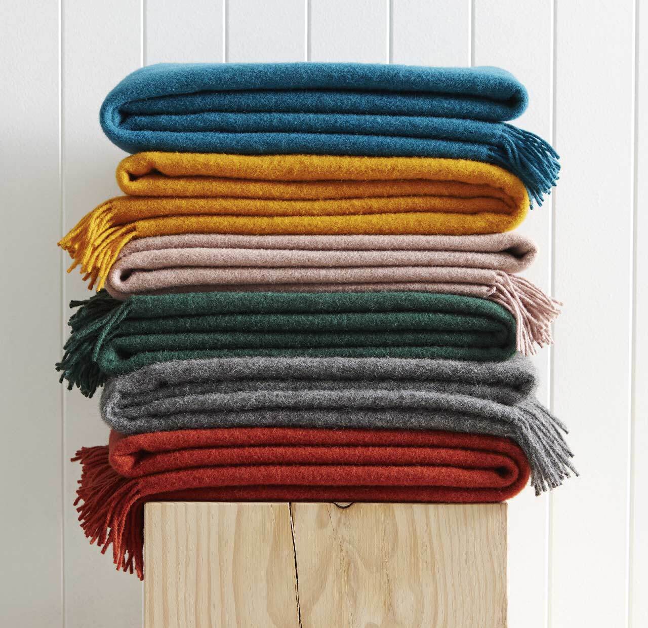 Weave Nevis Throw - Forest