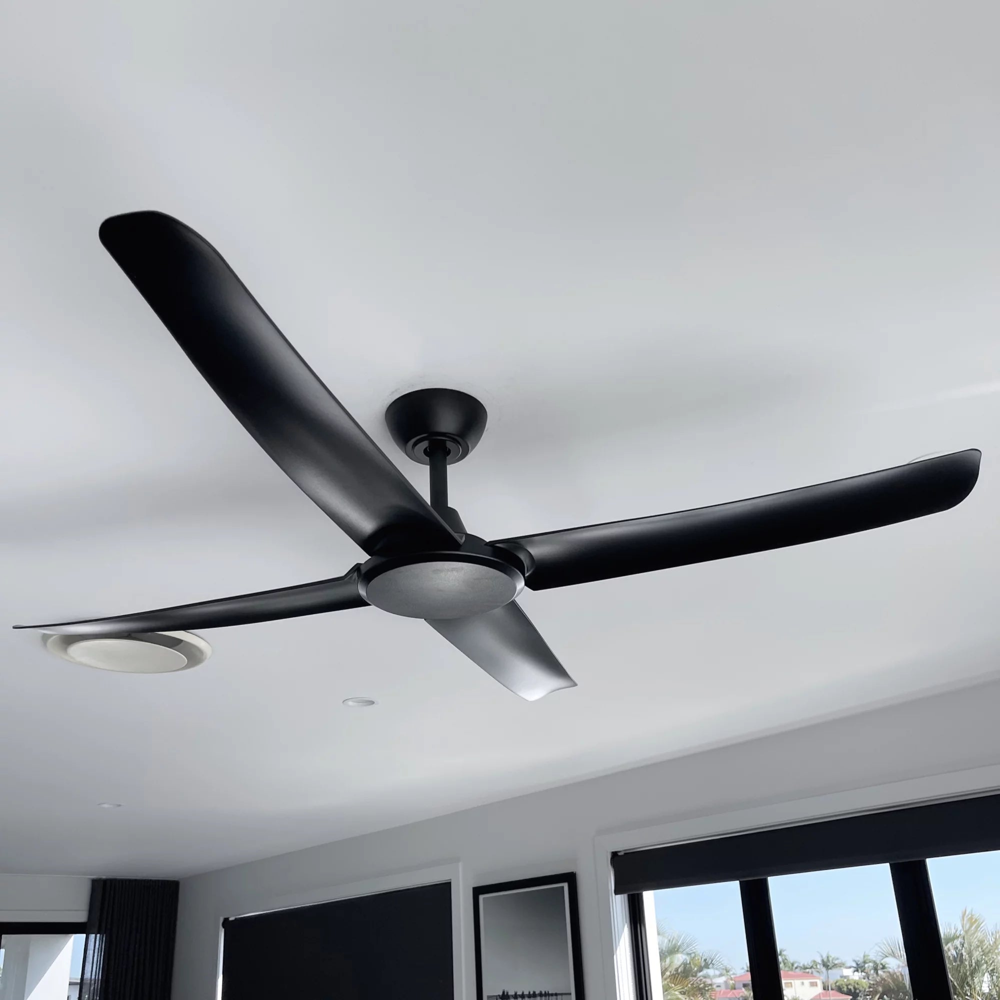 360Fans FlatJET (3/4/5) 56″ (142cm) Black Blade DC Ceiling Fan & Remote Control