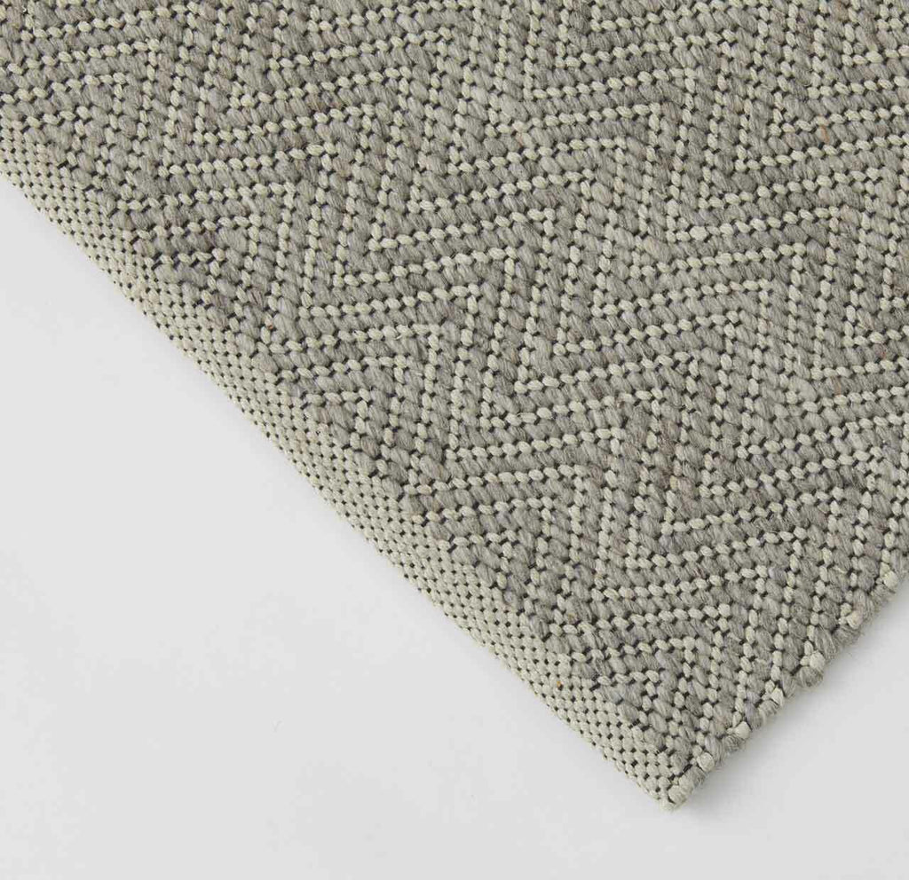Weave Matterhorn Rug - Basalt