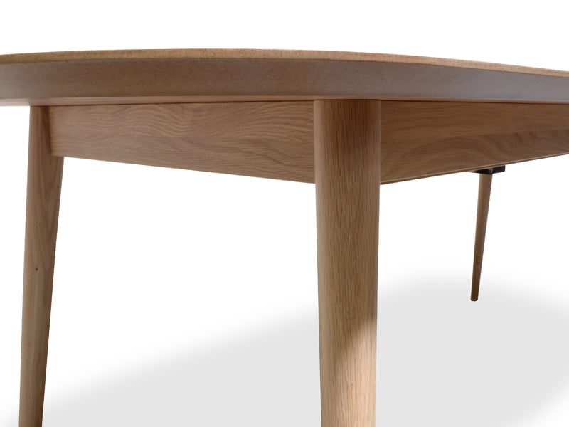 Lyon 1.75-2.15 m Extendable Dining Table - Natural